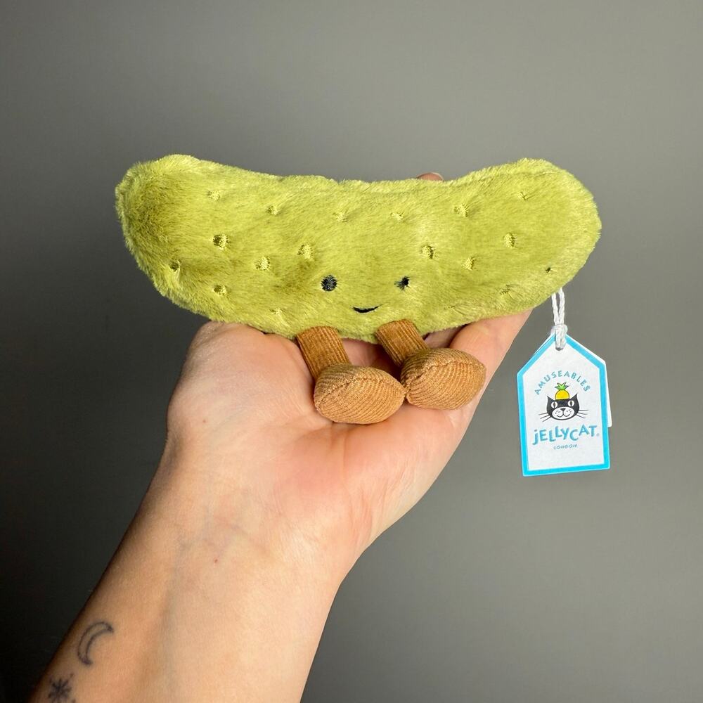AUTHENTIC Jellycat Amuseables Pickle - BNWT - FAST SHIPPING!